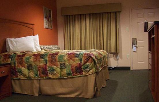 Budgetel Inn And Suites Hearne Habitación foto