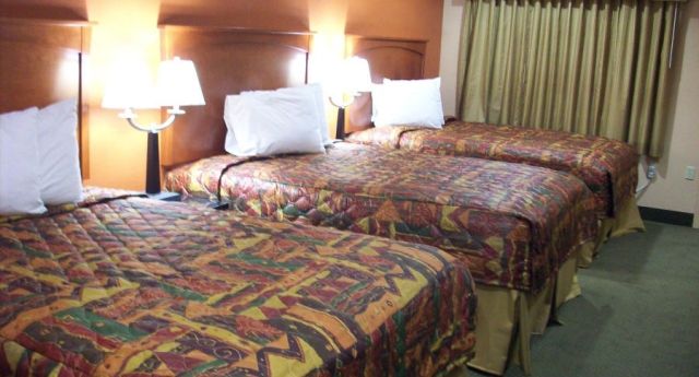 Budgetel Inn And Suites Hearne Habitación foto